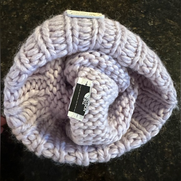 The North Face City Coziest Beanie Lavender Fog - Like New - Picture 2 of 5